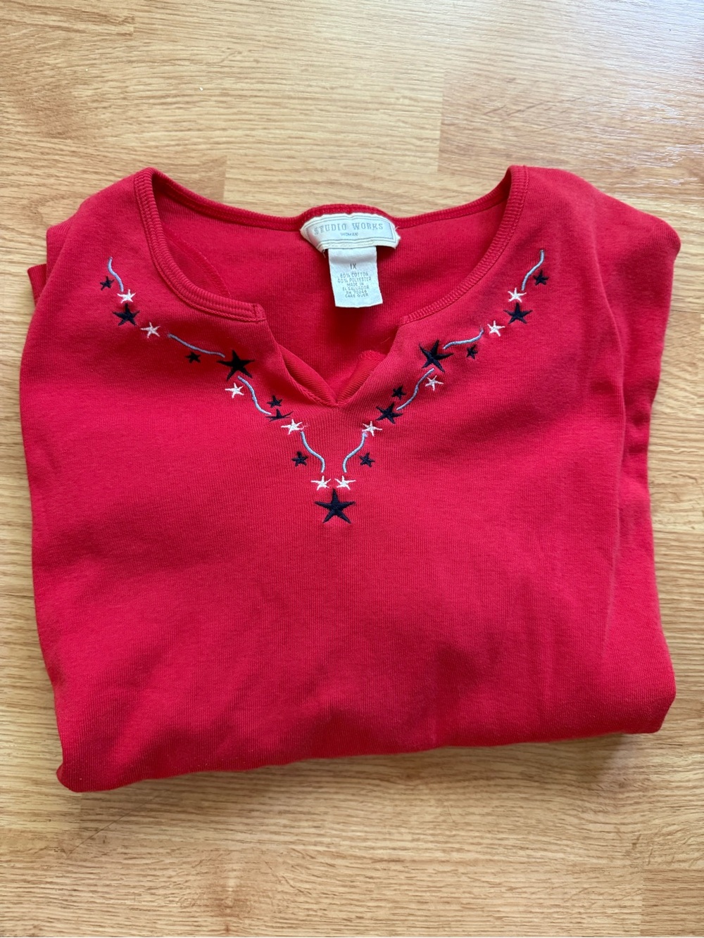 Studio Works Red Notch-Neck Sweater with Star Embroidery